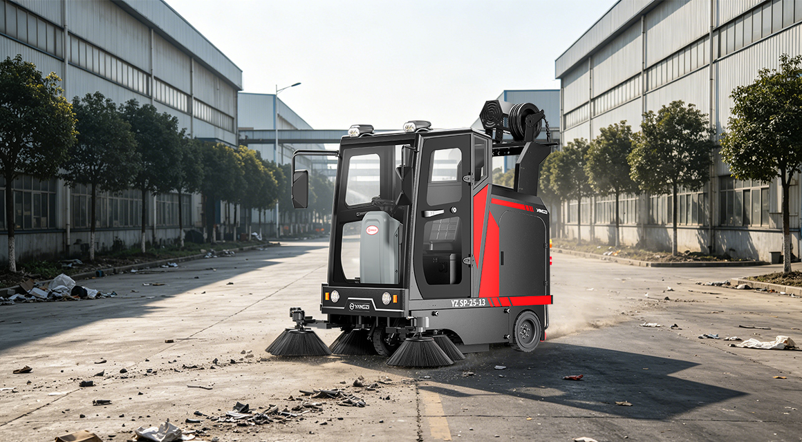 廠(chǎng)區道路大型掃地車(chē)_工業(yè)清掃解決方案